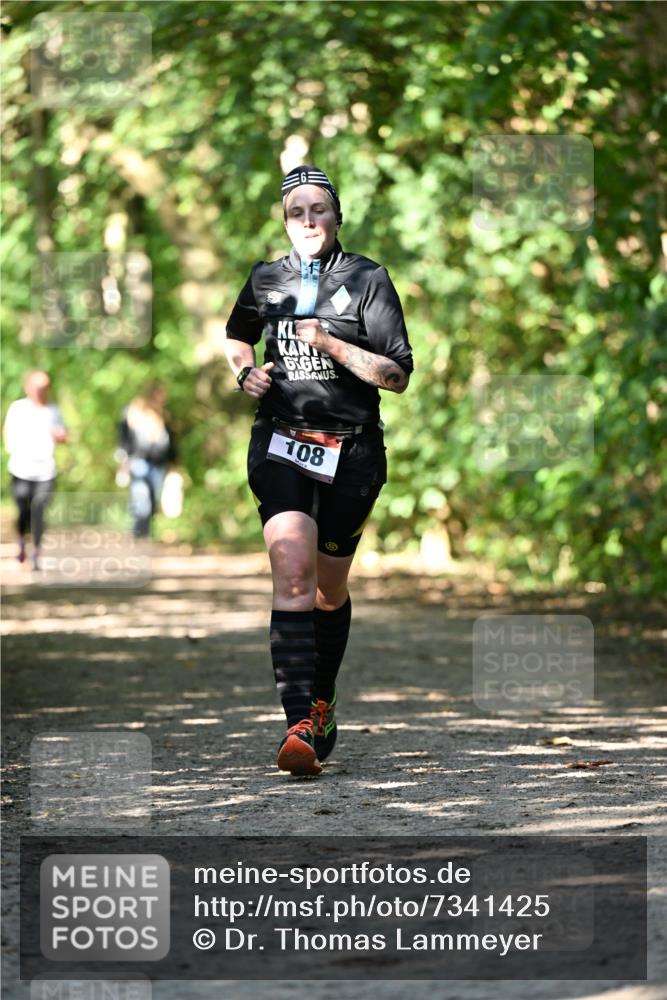 06.10.2024 - Bramfelder Halbmarathon 2024 Dr. Thomas Lammeyer http://msf.ph/oto/7341425 06.10.2024 10:49:28 Laufen 108 meine-sportfotos.de