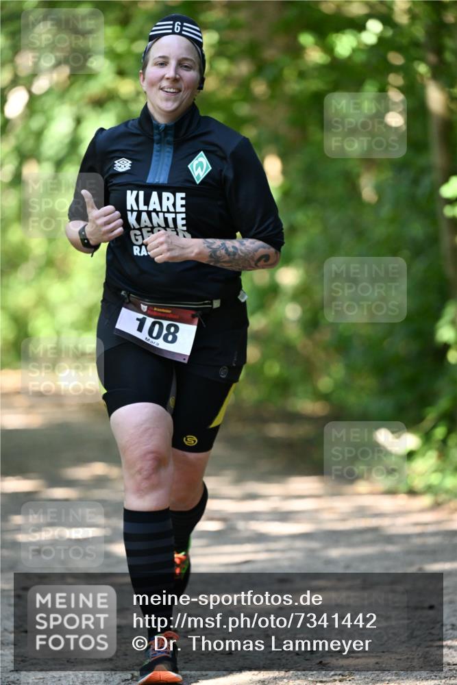 06.10.2024 - Bramfelder Halbmarathon 2024 Dr. Thomas Lammeyer http://msf.ph/oto/7341442 06.10.2024 10:49:30 Laufen 108 meine-sportfotos.de