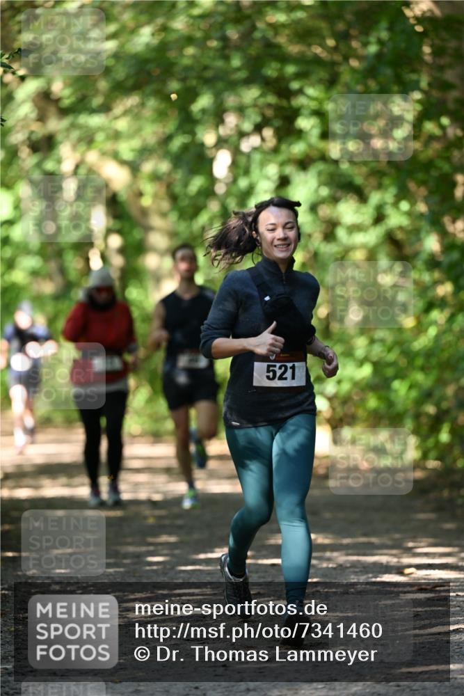 06.10.2024 - Bramfelder Halbmarathon 2024 Dr. Thomas Lammeyer http://msf.ph/oto/7341460 06.10.2024 10:49:40 Laufen 521 meine-sportfotos.de
