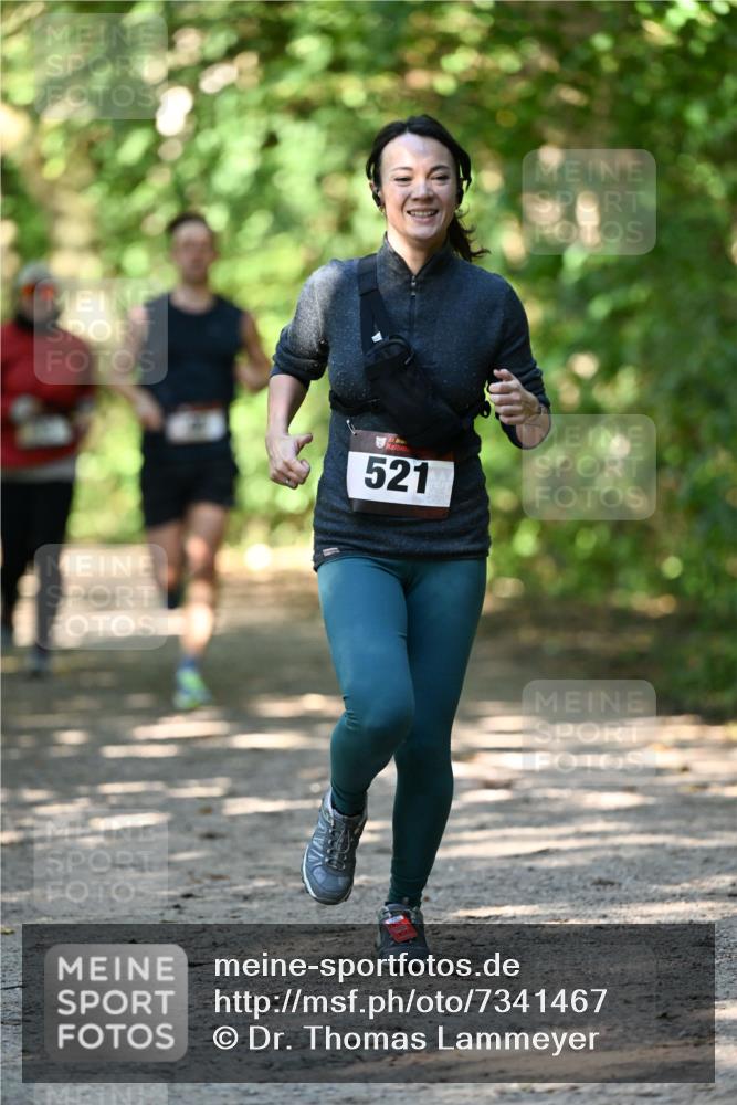 06.10.2024 - Bramfelder Halbmarathon 2024 Dr. Thomas Lammeyer http://msf.ph/oto/7341467 06.10.2024 10:49:41 Laufen 521 meine-sportfotos.de
