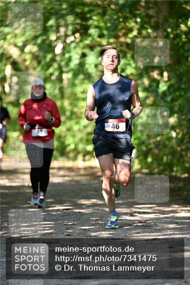 06.10.2024 - Bramfelder Halbmarathon 2024 Dr. Thomas Lammeyer http://msf.ph/oto/7341475 06.10.2024 10:49:42 Laufen 13, 46 meine-sportfotos.de