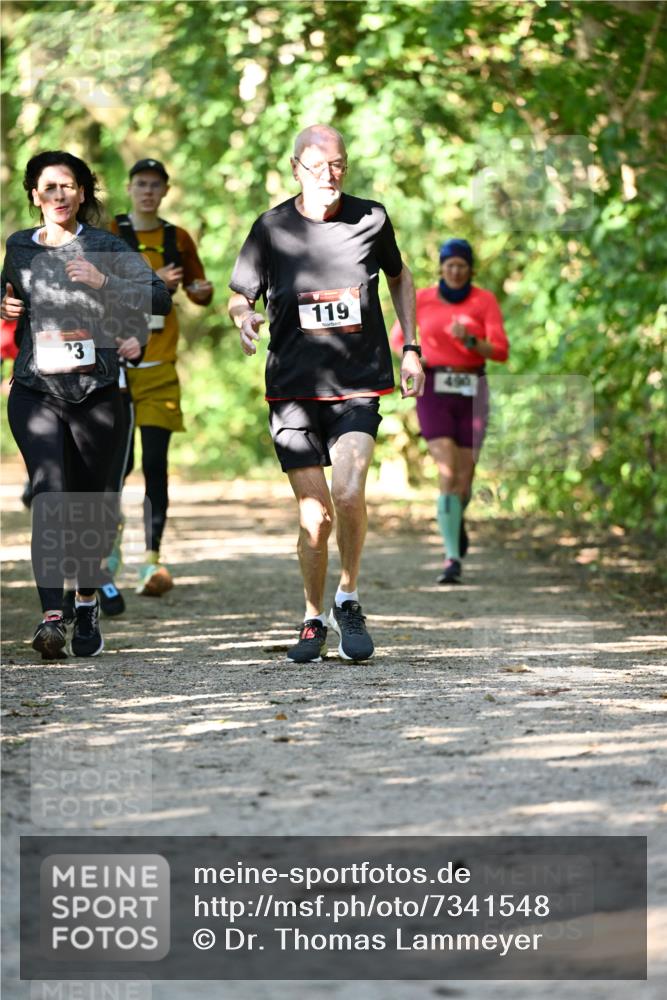 06.10.2024 - Bramfelder Halbmarathon 2024 Dr. Thomas Lammeyer http://msf.ph/oto/7341548 06.10.2024 10:50:02 Laufen 23, 119, 490 meine-sportfotos.de
