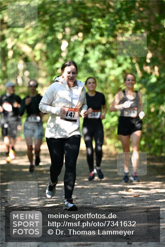 06.10.2024 - Bramfelder Halbmarathon 2024 Dr. Thomas Lammeyer http://msf.ph/oto/7341632 06.10.2024 10:50:21 Laufen 147 meine-sportfotos.de