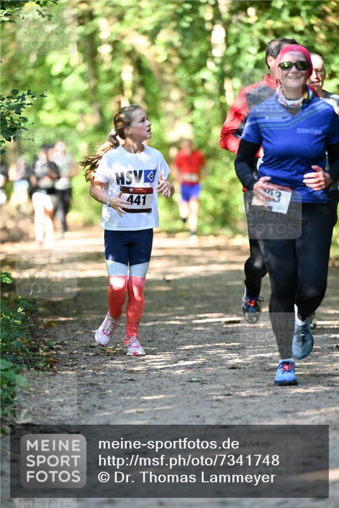 06.10.2024 - Bramfelder Halbmarathon 2024 Dr. Thomas Lammeyer http://msf.ph/oto/7341748 06.10.2024 10:50:52 Laufen 441, 3, 201 meine-sportfotos.de
