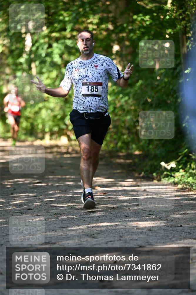06.10.2024 - Bramfelder Halbmarathon 2024 Dr. Thomas Lammeyer http://msf.ph/oto/7341862 06.10.2024 10:51:24 Laufen 185 meine-sportfotos.de