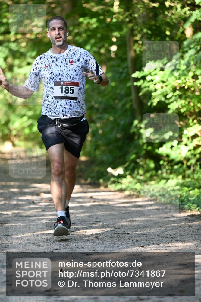 06.10.2024 - Bramfelder Halbmarathon 2024 Dr. Thomas Lammeyer http://msf.ph/oto/7341867 06.10.2024 10:51:25 Laufen 185 meine-sportfotos.de