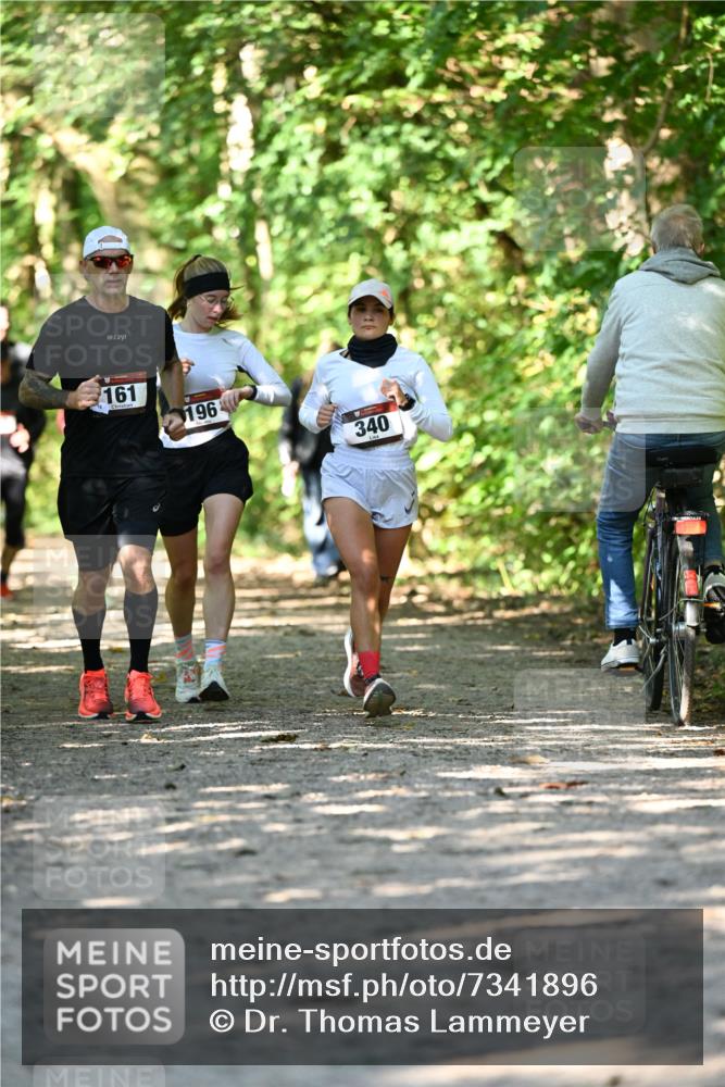 06.10.2024 - Bramfelder Halbmarathon 2024 Dr. Thomas Lammeyer http://msf.ph/oto/7341896 06.10.2024 10:51:33 Laufen 161, 196, 340 meine-sportfotos.de