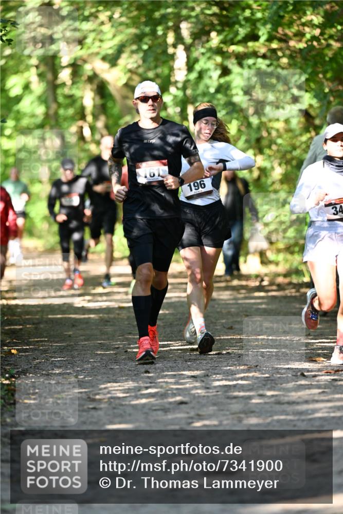 06.10.2024 - Bramfelder Halbmarathon 2024 Dr. Thomas Lammeyer http://msf.ph/oto/7341900 06.10.2024 10:51:34 Laufen 161, 196, 34 meine-sportfotos.de