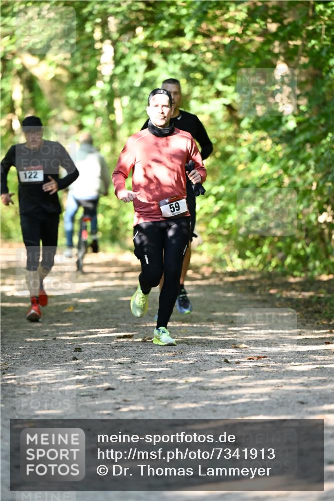 06.10.2024 - Bramfelder Halbmarathon 2024 Dr. Thomas Lammeyer http://msf.ph/oto/7341913 06.10.2024 10:51:38 Laufen 122, 59 meine-sportfotos.de