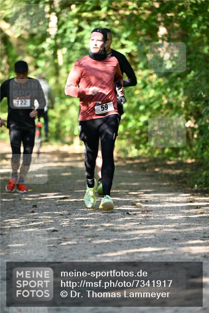 06.10.2024 - Bramfelder Halbmarathon 2024 Dr. Thomas Lammeyer http://msf.ph/oto/7341917 06.10.2024 10:51:39 Laufen 122, 59 meine-sportfotos.de