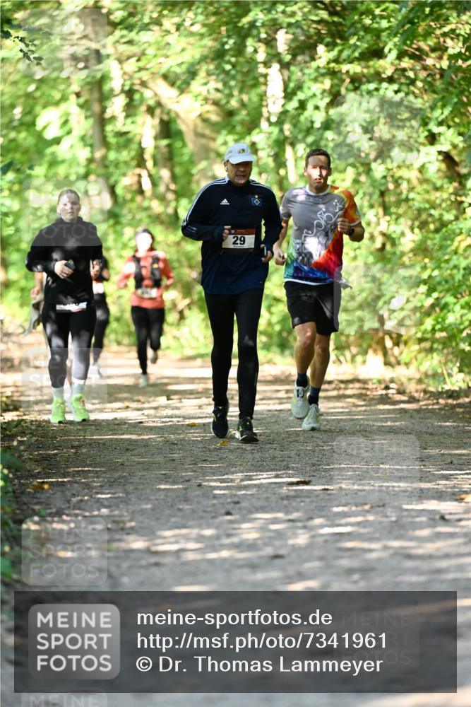06.10.2024 - Bramfelder Halbmarathon 2024 Dr. Thomas Lammeyer http://msf.ph/oto/7341961 06.10.2024 10:51:59 Laufen 29 meine-sportfotos.de