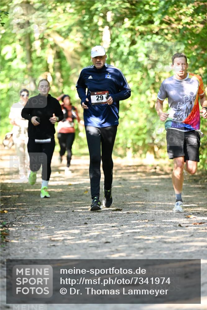06.10.2024 - Bramfelder Halbmarathon 2024 Dr. Thomas Lammeyer http://msf.ph/oto/7341974 06.10.2024 10:52:00 Laufen 29 meine-sportfotos.de