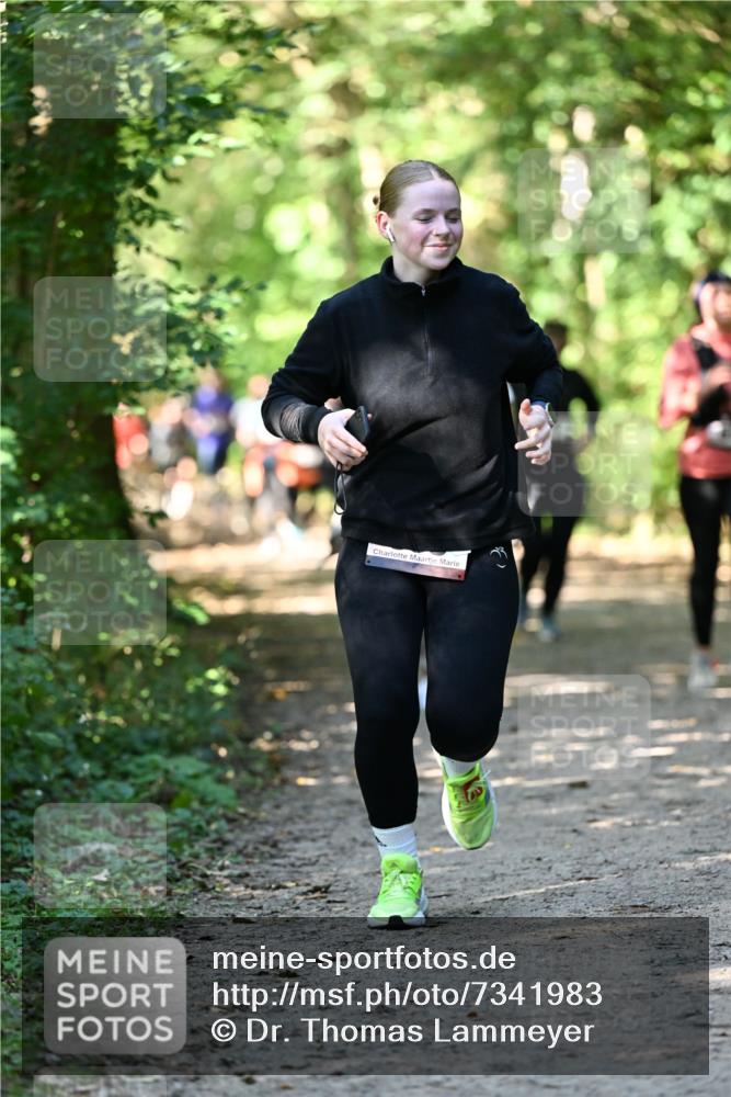 06.10.2024 - Bramfelder Halbmarathon 2024 Dr. Thomas Lammeyer http://msf.ph/oto/7341983 06.10.2024 10:52:05 Laufen  meine-sportfotos.de