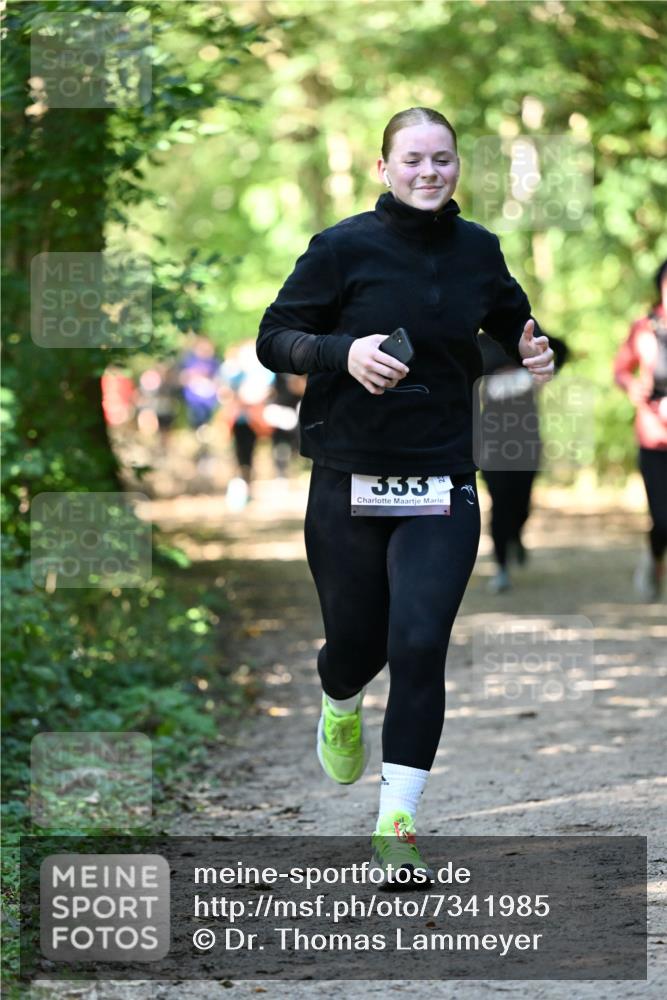 06.10.2024 - Bramfelder Halbmarathon 2024 Dr. Thomas Lammeyer http://msf.ph/oto/7341985 06.10.2024 10:52:06 Laufen 355 meine-sportfotos.de