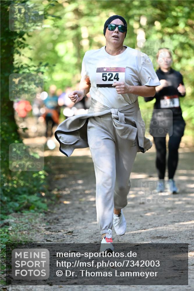 06.10.2024 - Bramfelder Halbmarathon 2024 Dr. Thomas Lammeyer http://msf.ph/oto/7342003 06.10.2024 10:52:09 Laufen 33, 524 meine-sportfotos.de