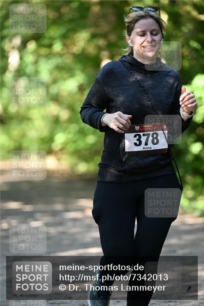 06.10.2024 - Bramfelder Halbmarathon 2024 Dr. Thomas Lammeyer http://msf.ph/oto/7342013 06.10.2024 10:52:12 Laufen 33, 378 meine-sportfotos.de