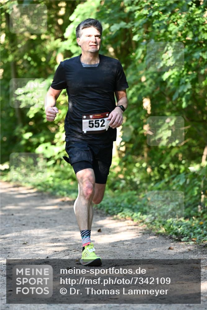 06.10.2024 - Bramfelder Halbmarathon 2024 Dr. Thomas Lammeyer http://msf.ph/oto/7342109 06.10.2024 10:52:35 Laufen 552 meine-sportfotos.de