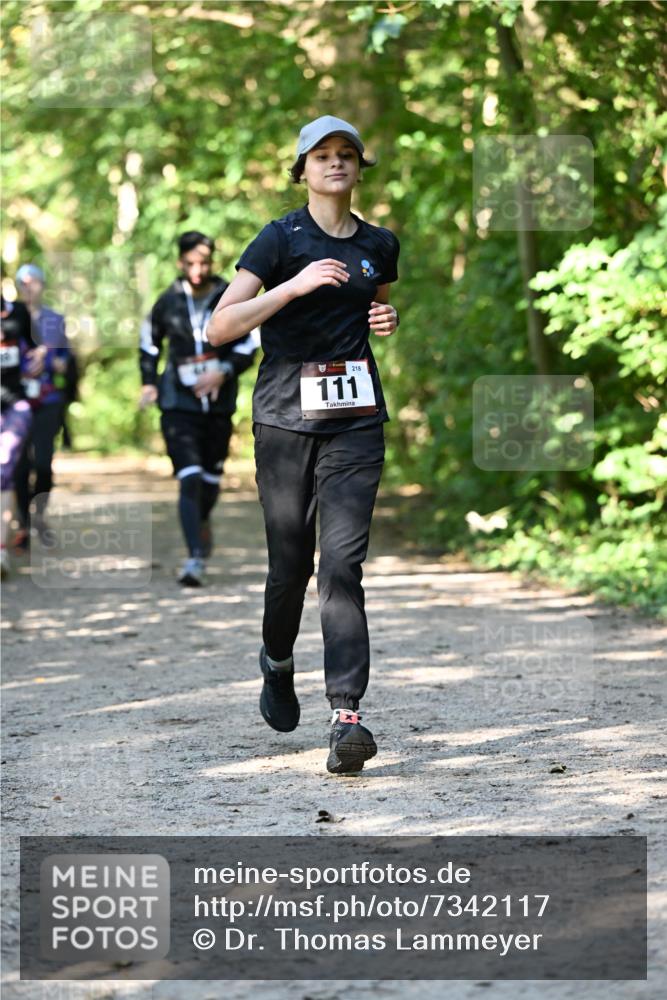 06.10.2024 - Bramfelder Halbmarathon 2024 Dr. Thomas Lammeyer http://msf.ph/oto/7342117 06.10.2024 10:52:37 Laufen 218, 111 meine-sportfotos.de