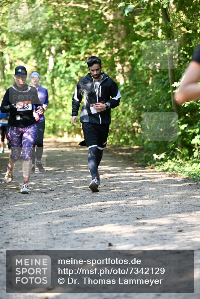 06.10.2024 - Bramfelder Halbmarathon 2024 Dr. Thomas Lammeyer http://msf.ph/oto/7342129 06.10.2024 10:52:38 Laufen 83 meine-sportfotos.de