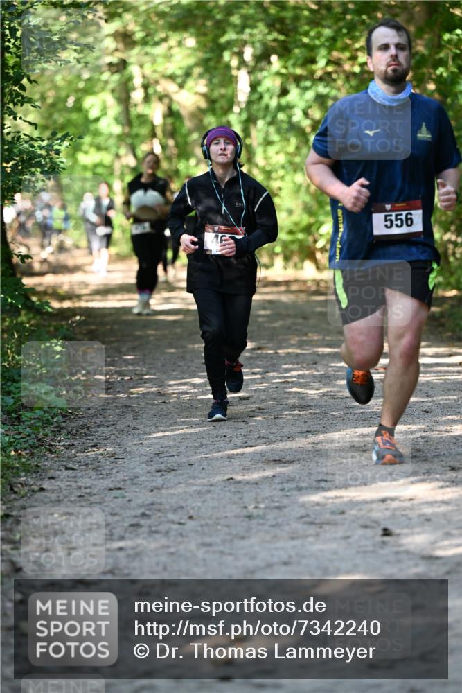 06.10.2024 - Bramfelder Halbmarathon 2024 Dr. Thomas Lammeyer http://msf.ph/oto/7342240 06.10.2024 10:52:50 Laufen 556 meine-sportfotos.de