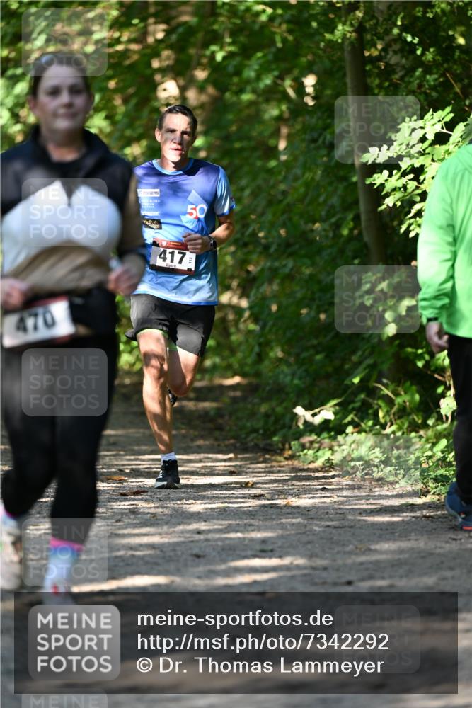 06.10.2024 - Bramfelder Halbmarathon 2024 Dr. Thomas Lammeyer http://msf.ph/oto/7342292 06.10.2024 10:52:55 Laufen 470, 417, 50 meine-sportfotos.de