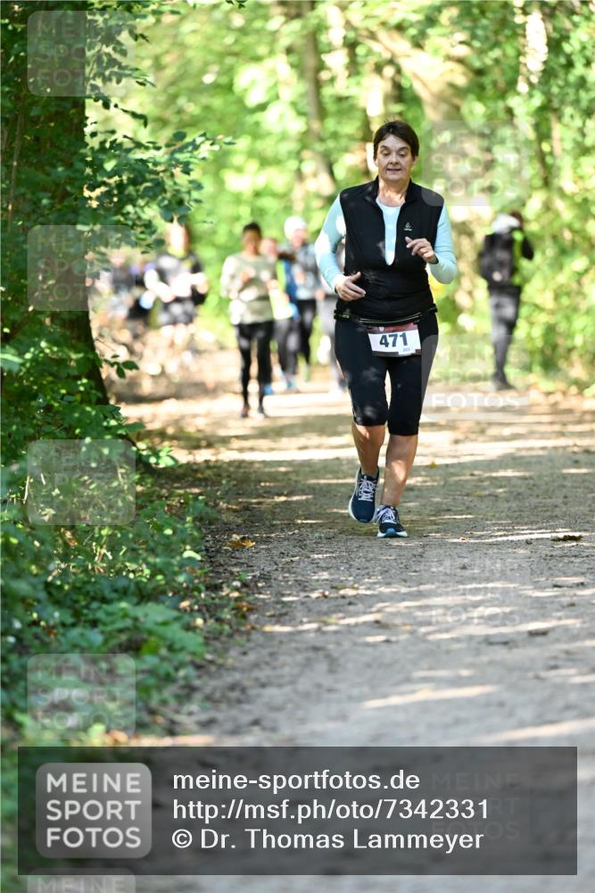 06.10.2024 - Bramfelder Halbmarathon 2024 Dr. Thomas Lammeyer http://msf.ph/oto/7342331 06.10.2024 10:53:01 Laufen 471, 223 meine-sportfotos.de