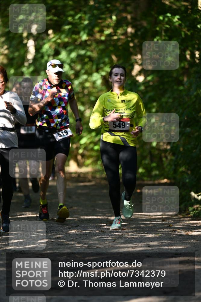 06.10.2024 - Bramfelder Halbmarathon 2024 Dr. Thomas Lammeyer http://msf.ph/oto/7342379 06.10.2024 10:53:11 Laufen 180, 519, 549 meine-sportfotos.de
