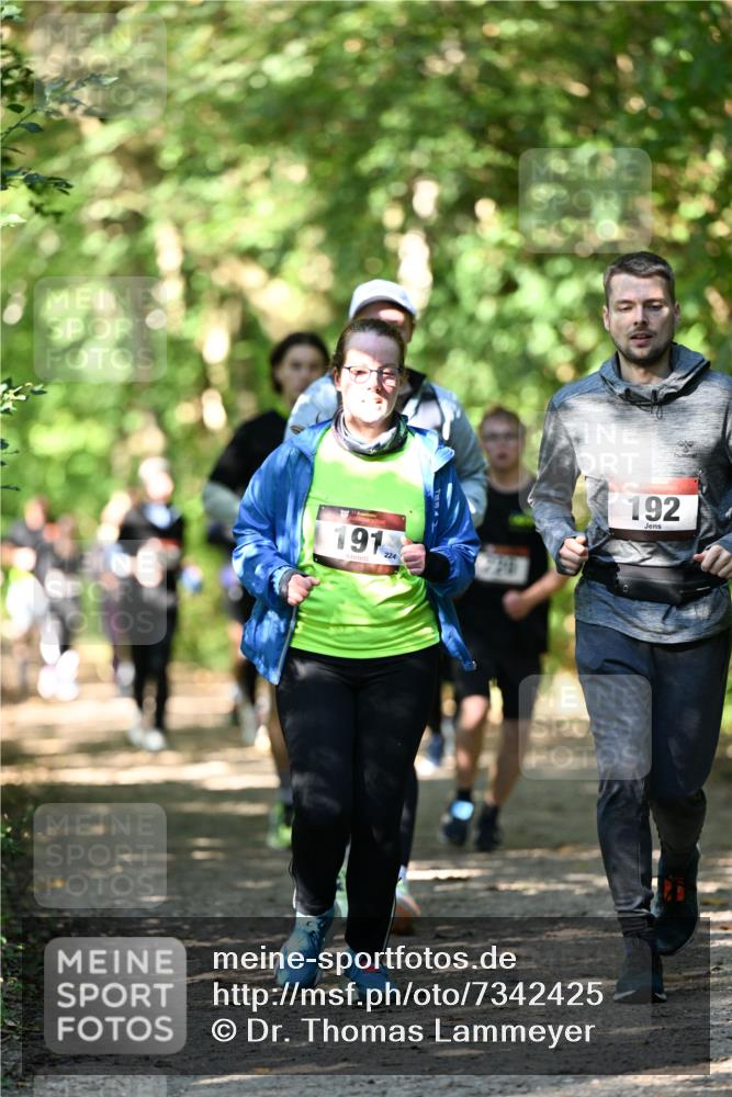06.10.2024 - Bramfelder Halbmarathon 2024 Dr. Thomas Lammeyer http://msf.ph/oto/7342425 06.10.2024 10:53:16 Laufen 1914, 192 meine-sportfotos.de