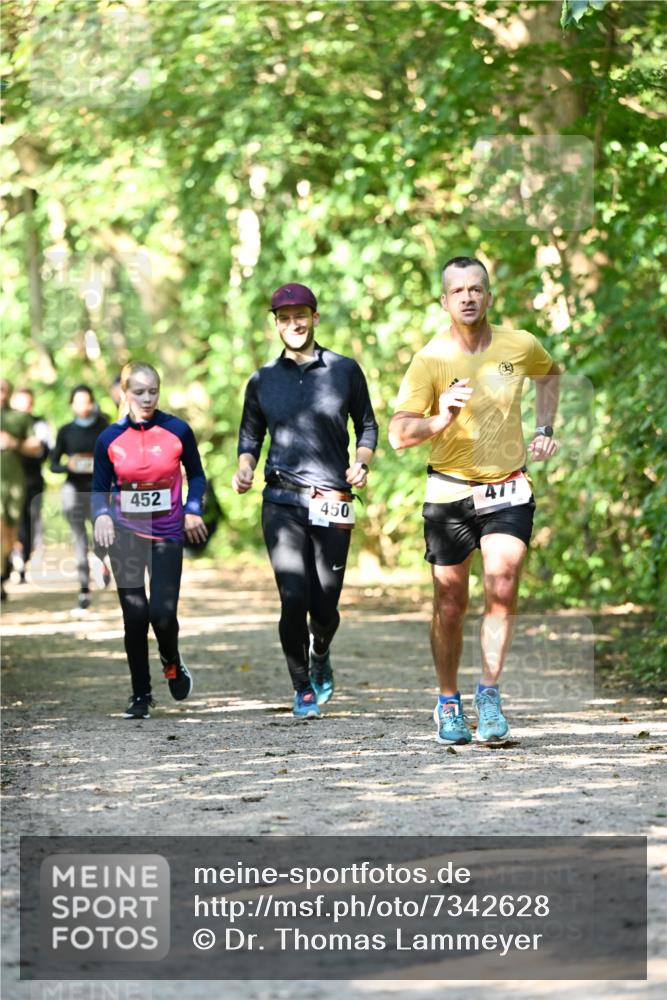 06.10.2024 - Bramfelder Halbmarathon 2024 Dr. Thomas Lammeyer http://msf.ph/oto/7342628 06.10.2024 10:53:42 Laufen 452, 477, 450 meine-sportfotos.de