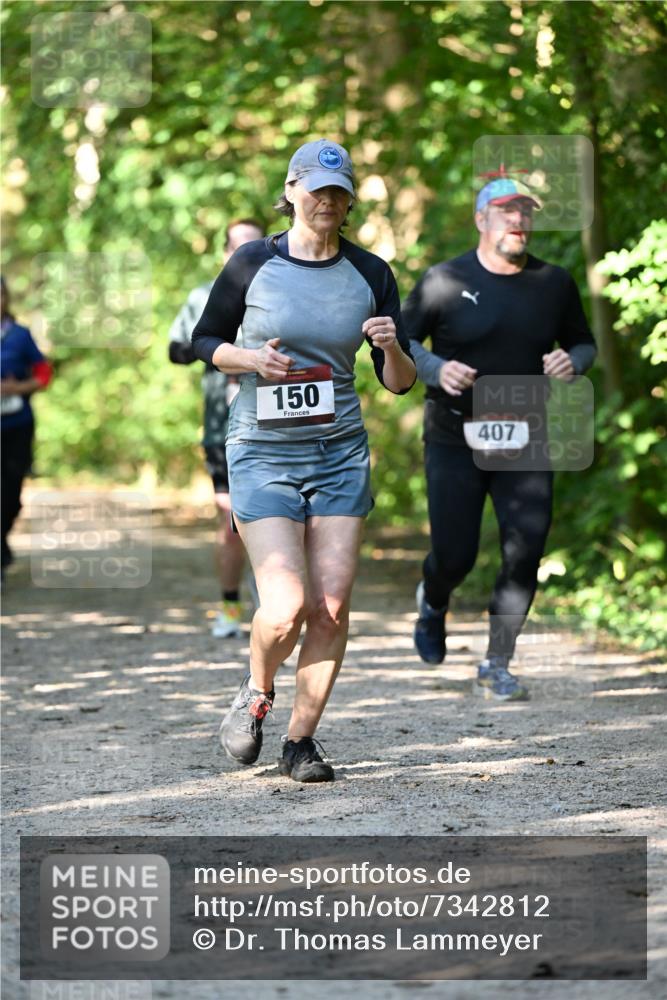 06.10.2024 - Bramfelder Halbmarathon 2024 Dr. Thomas Lammeyer http://msf.ph/oto/7342812 06.10.2024 10:54:03 Laufen 150, 407 meine-sportfotos.de