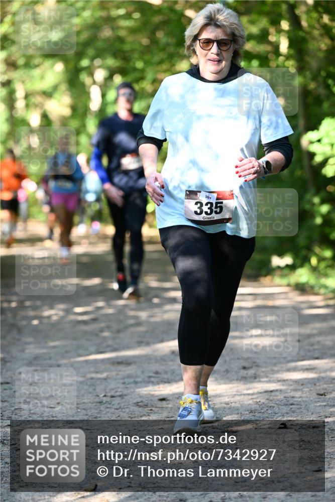 06.10.2024 - Bramfelder Halbmarathon 2024 Dr. Thomas Lammeyer http://msf.ph/oto/7342927 06.10.2024 10:54:10 Laufen 96, 335 meine-sportfotos.de