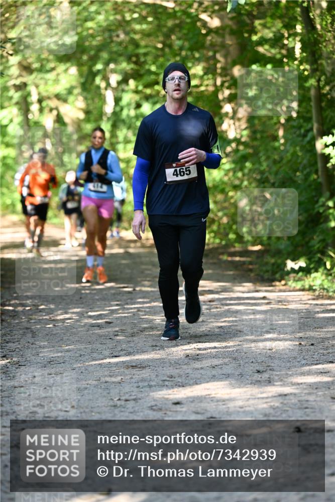 06.10.2024 - Bramfelder Halbmarathon 2024 Dr. Thomas Lammeyer http://msf.ph/oto/7342939 06.10.2024 10:54:11 Laufen 465, 414 meine-sportfotos.de