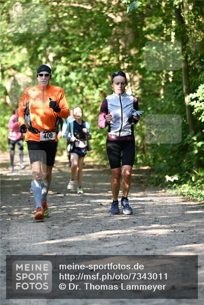 06.10.2024 - Bramfelder Halbmarathon 2024 Dr. Thomas Lammeyer http://msf.ph/oto/7343011 06.10.2024 10:54:17 Laufen 400 meine-sportfotos.de