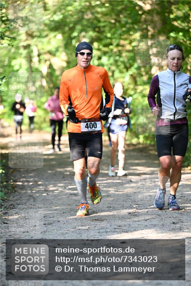 06.10.2024 - Bramfelder Halbmarathon 2024 Dr. Thomas Lammeyer http://msf.ph/oto/7343023 06.10.2024 10:54:18 Laufen 400 meine-sportfotos.de