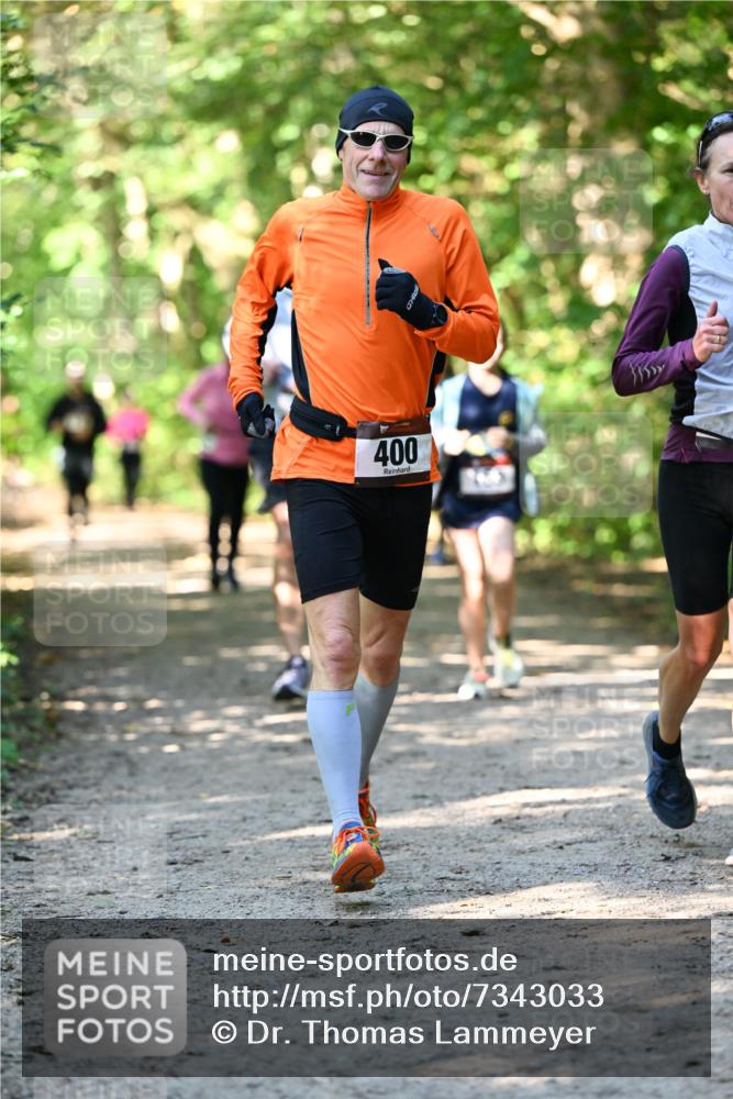 06.10.2024 - Bramfelder Halbmarathon 2024 Dr. Thomas Lammeyer http://msf.ph/oto/7343033 06.10.2024 10:54:18 Laufen 400 meine-sportfotos.de