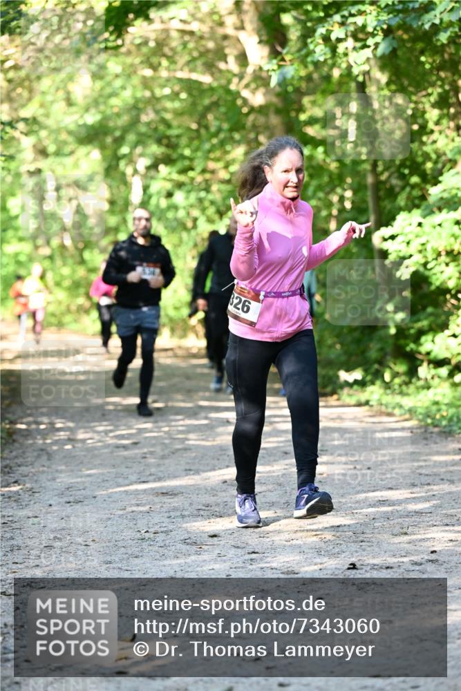 06.10.2024 - Bramfelder Halbmarathon 2024 Dr. Thomas Lammeyer http://msf.ph/oto/7343060 06.10.2024 10:54:26 Laufen 26 meine-sportfotos.de