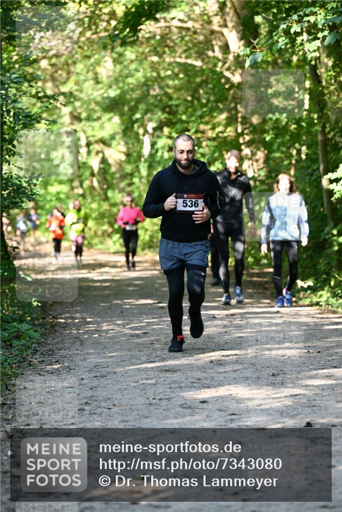 06.10.2024 - Bramfelder Halbmarathon 2024 Dr. Thomas Lammeyer http://msf.ph/oto/7343080 06.10.2024 10:54:28 Laufen 536 meine-sportfotos.de