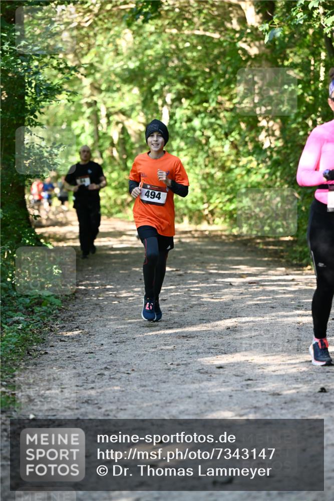 06.10.2024 - Bramfelder Halbmarathon 2024 Dr. Thomas Lammeyer http://msf.ph/oto/7343147 06.10.2024 10:54:39 Laufen 494 meine-sportfotos.de