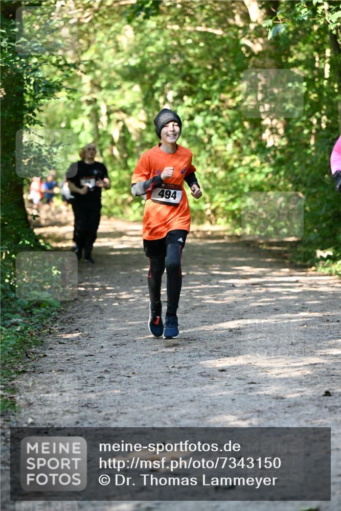 06.10.2024 - Bramfelder Halbmarathon 2024 Dr. Thomas Lammeyer http://msf.ph/oto/7343150 06.10.2024 10:54:40 Laufen 494 meine-sportfotos.de