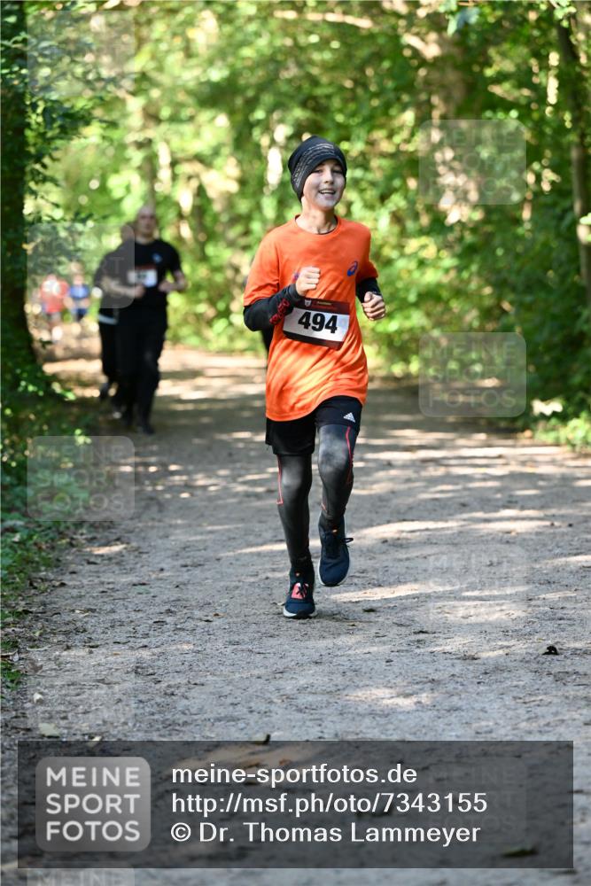 06.10.2024 - Bramfelder Halbmarathon 2024 Dr. Thomas Lammeyer http://msf.ph/oto/7343155 06.10.2024 10:54:40 Laufen 494 meine-sportfotos.de
