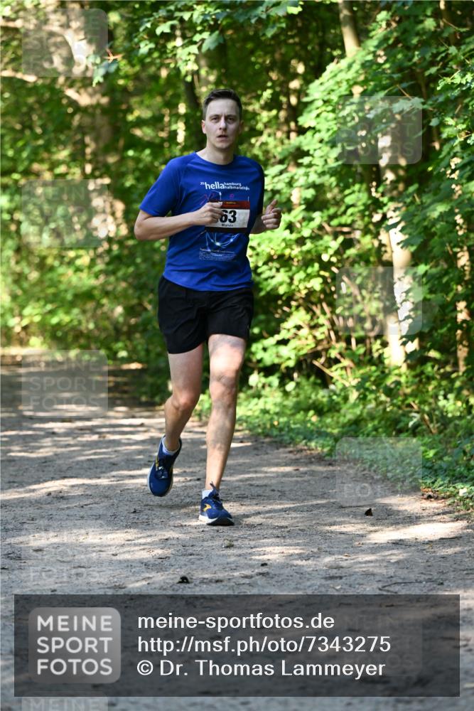 06.10.2024 - Bramfelder Halbmarathon 2024 Dr. Thomas Lammeyer http://msf.ph/oto/7343275 06.10.2024 10:55:22 Laufen 20, 63, 1 meine-sportfotos.de