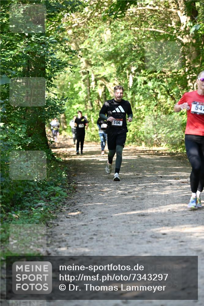 06.10.2024 - Bramfelder Halbmarathon 2024 Dr. Thomas Lammeyer http://msf.ph/oto/7343297 06.10.2024 10:55:38 Laufen 106, 547 meine-sportfotos.de