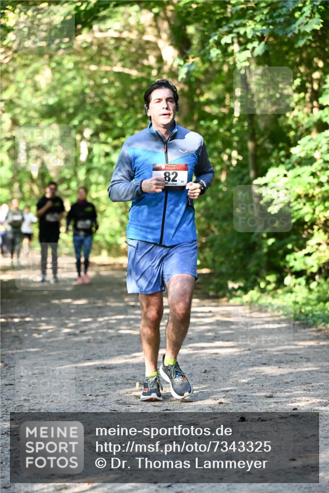 06.10.2024 - Bramfelder Halbmarathon 2024 Dr. Thomas Lammeyer http://msf.ph/oto/7343325 06.10.2024 10:55:46 Laufen 82 meine-sportfotos.de