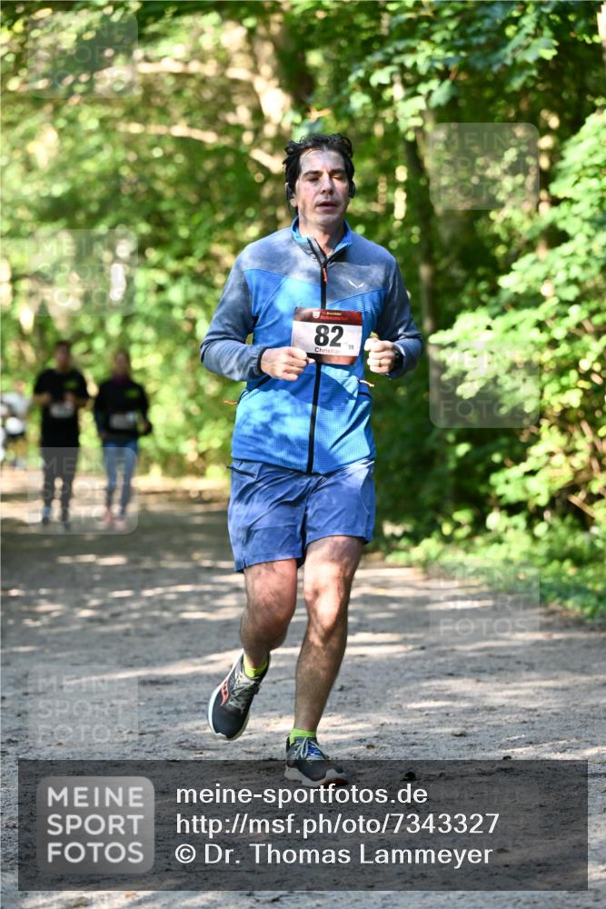 06.10.2024 - Bramfelder Halbmarathon 2024 Dr. Thomas Lammeyer http://msf.ph/oto/7343327 06.10.2024 10:55:47 Laufen 33, 82, 99 meine-sportfotos.de