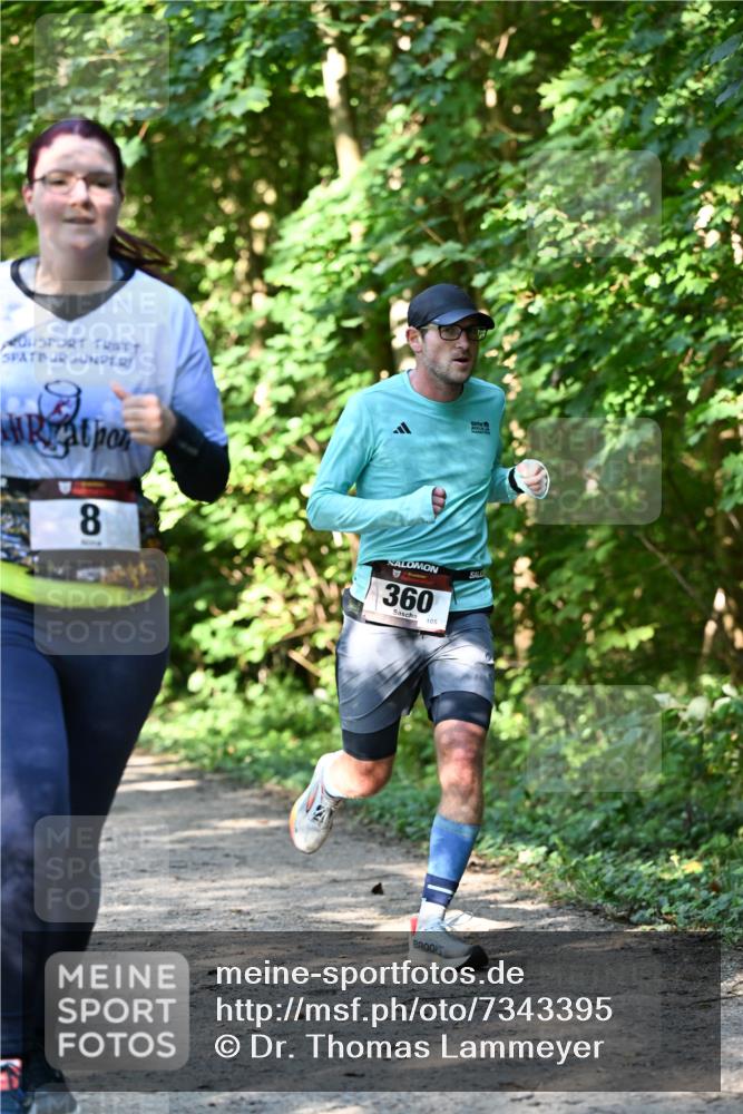 06.10.2024 - Bramfelder Halbmarathon 2024 Dr. Thomas Lammeyer http://msf.ph/oto/7343395 06.10.2024 10:56:06 Laufen 8, 360, 105 meine-sportfotos.de