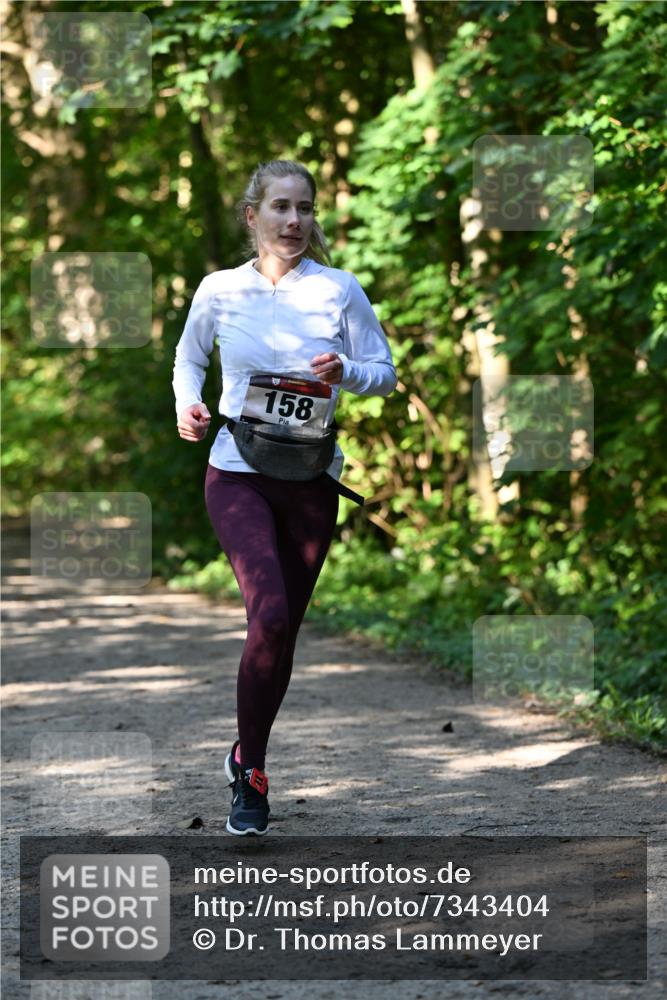 06.10.2024 - Bramfelder Halbmarathon 2024 Dr. Thomas Lammeyer http://msf.ph/oto/7343404 06.10.2024 10:56:15 Laufen 158 meine-sportfotos.de