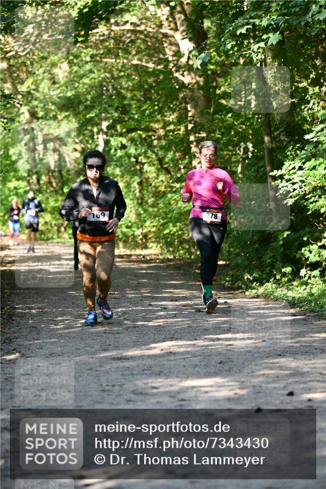 06.10.2024 - Bramfelder Halbmarathon 2024 Dr. Thomas Lammeyer http://msf.ph/oto/7343430 06.10.2024 10:56:27 Laufen 169, 278 meine-sportfotos.de
