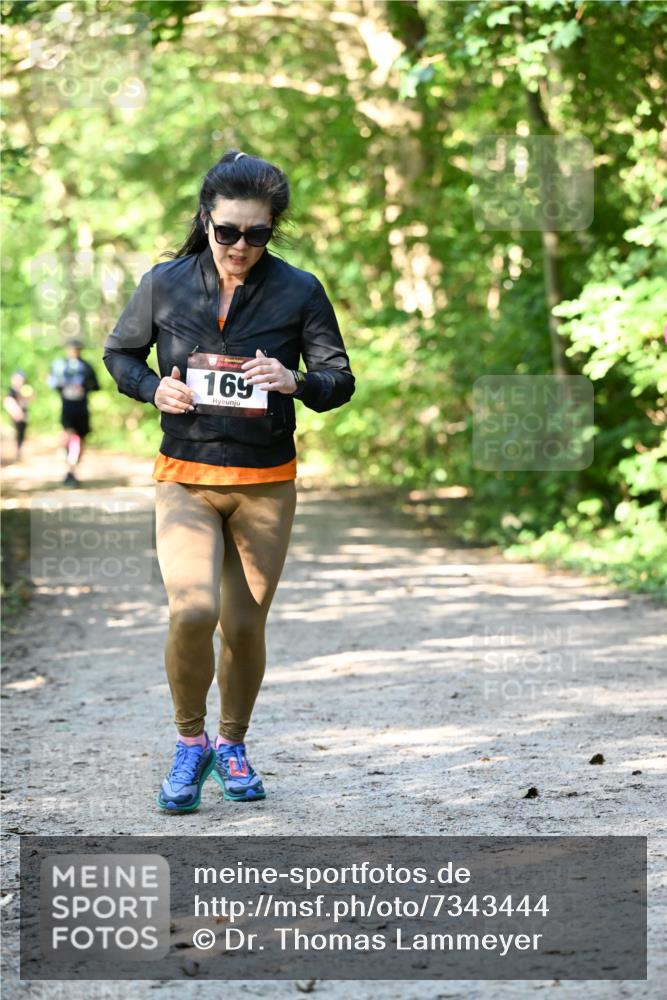 06.10.2024 - Bramfelder Halbmarathon 2024 Dr. Thomas Lammeyer http://msf.ph/oto/7343444 06.10.2024 10:56:29 Laufen 169 meine-sportfotos.de