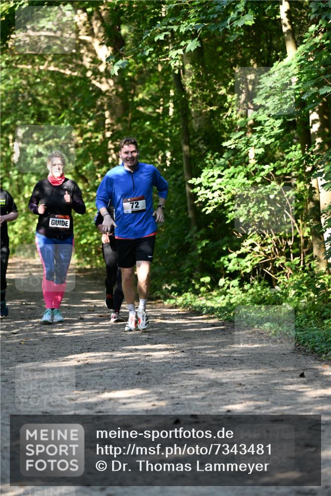 06.10.2024 - Bramfelder Halbmarathon 2024 Dr. Thomas Lammeyer http://msf.ph/oto/7343481 06.10.2024 10:56:54 Laufen 72 meine-sportfotos.de
