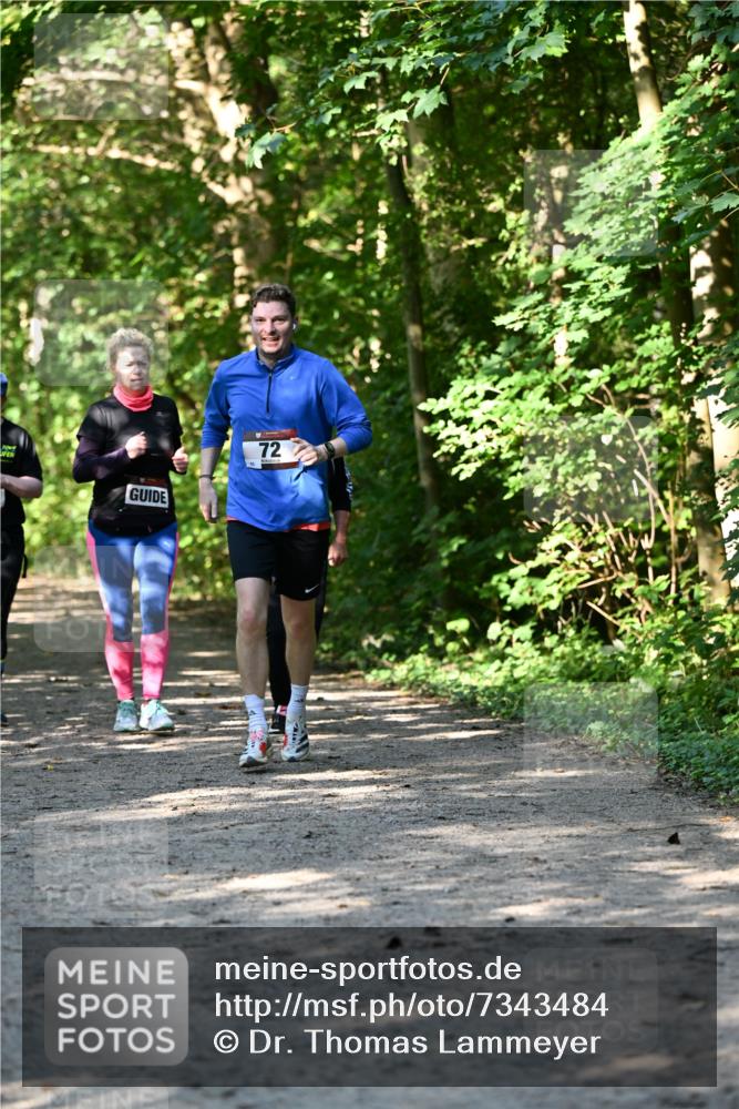 06.10.2024 - Bramfelder Halbmarathon 2024 Dr. Thomas Lammeyer http://msf.ph/oto/7343484 06.10.2024 10:56:54 Laufen 72 meine-sportfotos.de